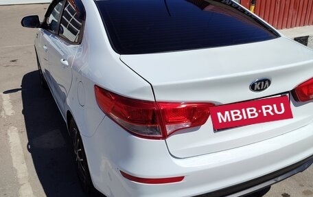 KIA Rio III рестайлинг, 2015 год, 700 000 рублей, 8 фотография