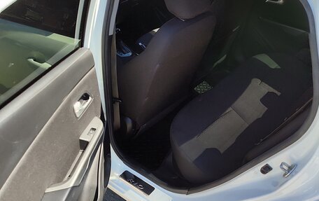 KIA Rio III рестайлинг, 2015 год, 700 000 рублей, 14 фотография