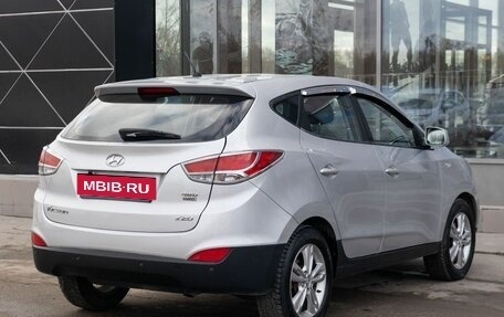 Hyundai Tucson III, 2010 год, 1 300 000 рублей, 5 фотография