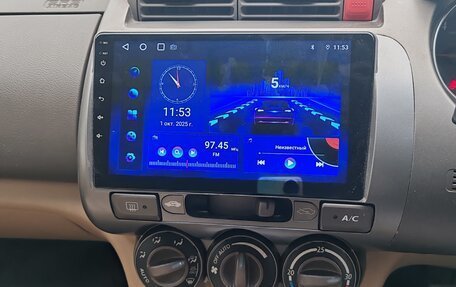 Honda Fit Aria, 2005 год, 410 000 рублей, 11 фотография