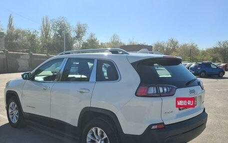 Jeep Cherokee, 2018 год, 2 000 000 рублей, 6 фотография