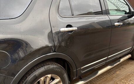 Ford Explorer VI, 2014 год, 1 400 000 рублей, 5 фотография