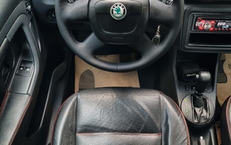 Skoda Fabia II, 2011 год, 835 000 рублей, 30 фотография