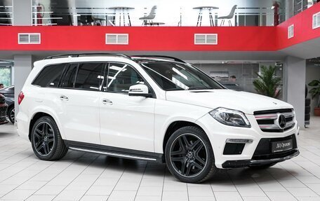 Mercedes-Benz GL-Класс, 2015 год, 2 799 000 рублей, 3 фотография