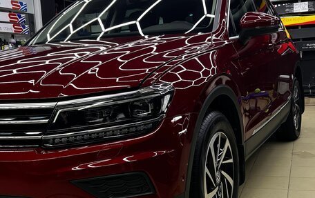 Volkswagen Tiguan II, 2018 год, 2 350 000 рублей, 5 фотография