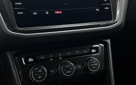 Volkswagen Tiguan II, 2018 год, 2 350 000 рублей, 9 фотография