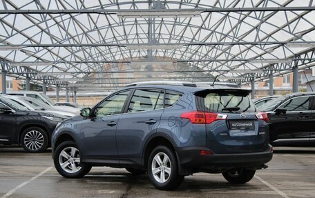 Toyota RAV4, 2014 год, 1 830 000 рублей, 6 фотография