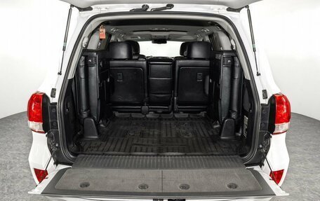 Toyota Land Cruiser 200, 2011 год, 3 370 000 рублей, 20 фотография