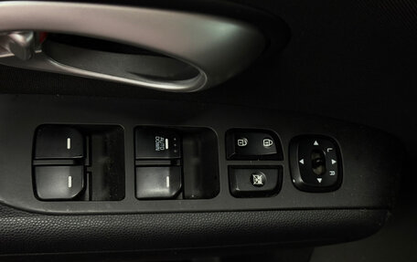 KIA Soul II рестайлинг, 2014 год, 1 090 000 рублей, 19 фотография