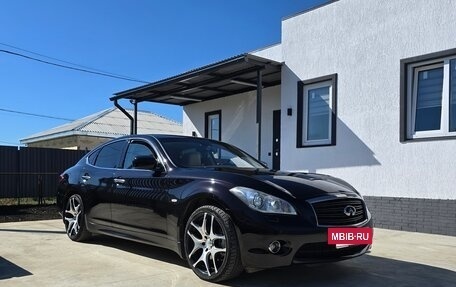 Infiniti M, 2012 год, 1 800 000 рублей, 3 фотография
