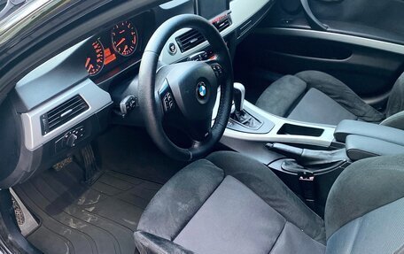 BMW 3 серия, 2006 год, 1 100 000 рублей, 6 фотография