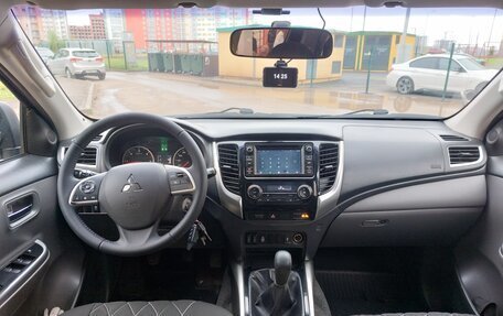 Mitsubishi L200 IV рестайлинг, 2015 год, 1 600 000 рублей, 12 фотография