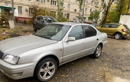 Toyota Camry, 1994 год, 235 000 рублей, 4 фотография