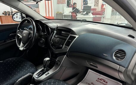 Chevrolet Cruze II, 2012 год, 1 049 000 рублей, 13 фотография