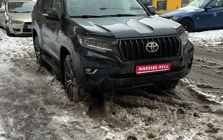 Toyota Land Cruiser Prado 150 рестайлинг 2, 2019 год, 4 300 000 рублей, 1 фотография
