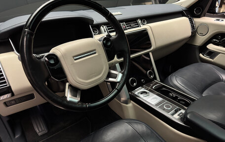 Land Rover Range Rover IV рестайлинг, 2018 год, 6 800 000 рублей, 11 фотография