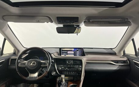 Lexus RX IV рестайлинг, 2019 год, 4 750 000 рублей, 7 фотография