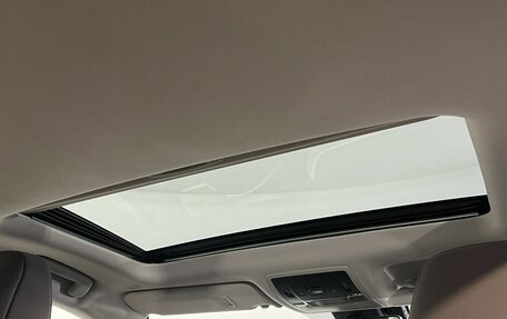 Lexus RX IV рестайлинг, 2019 год, 4 750 000 рублей, 17 фотография