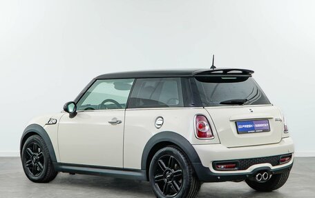 MINI Hatch, 2013 год, 1 237 333 рублей, 2 фотография