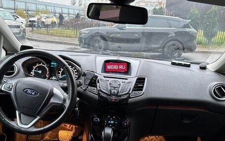 Ford Fiesta, 2015 год, 800 000 рублей, 7 фотография