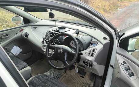 Nissan Tino, 2001 год, 265 000 рублей, 5 фотография