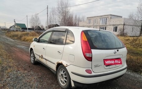 Nissan Tino, 2001 год, 265 000 рублей, 3 фотография