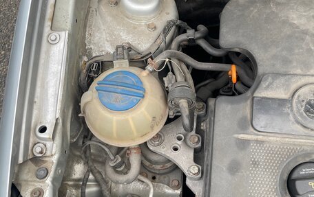 Volkswagen Polo IV рестайлинг, 2005 год, 295 000 рублей, 22 фотография