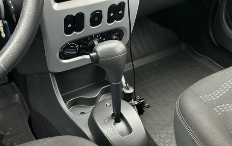 Renault Sandero I, 2014 год, 689 000 рублей, 18 фотография