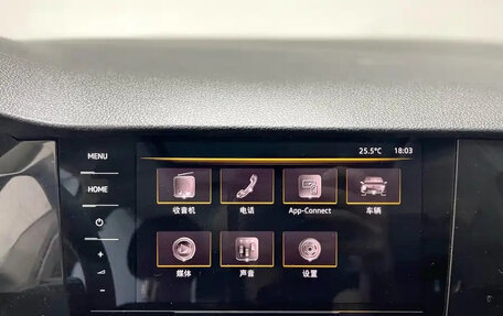 Volkswagen Lavida, 2022 год, 2 160 000 рублей, 15 фотография