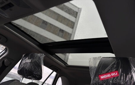 Toyota RAV4, 2025 год, 3 920 000 рублей, 16 фотография