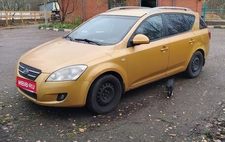 KIA cee'd I рестайлинг, 2009 год, 380 000 рублей, 2 фотография