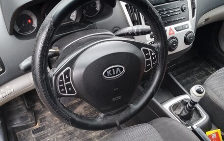 KIA cee'd I рестайлинг, 2009 год, 380 000 рублей, 8 фотография