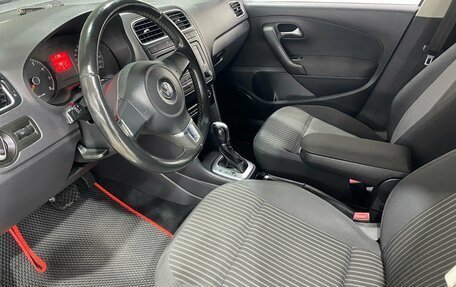 Volkswagen Polo VI (EU Market), 2013 год, 870 000 рублей, 11 фотография