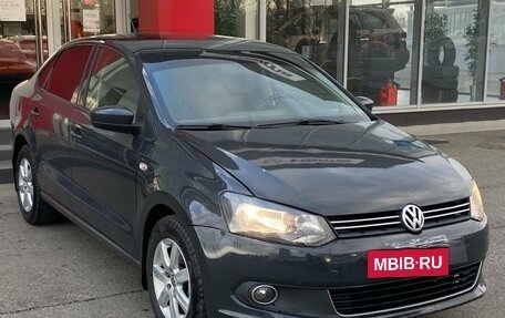 Volkswagen Polo VI (EU Market), 2013 год, 870 000 рублей, 3 фотография