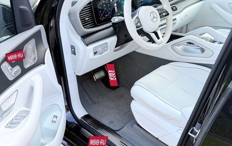 Mercedes-Benz Maybach GLS I, 2023 год, 25 000 000 рублей, 8 фотография