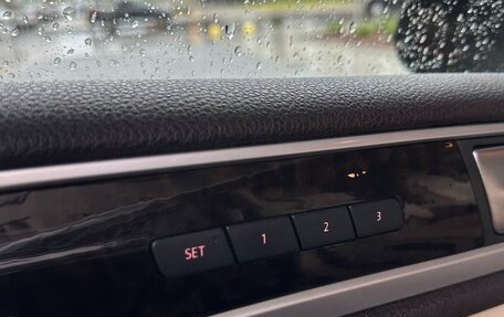 Volkswagen Touareg III, 2011 год, 2 300 000 рублей, 10 фотография