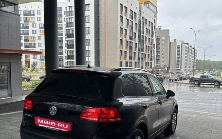 Volkswagen Touareg III, 2011 год, 2 300 000 рублей, 4 фотография