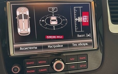 Volkswagen Touareg III, 2011 год, 2 300 000 рублей, 8 фотография