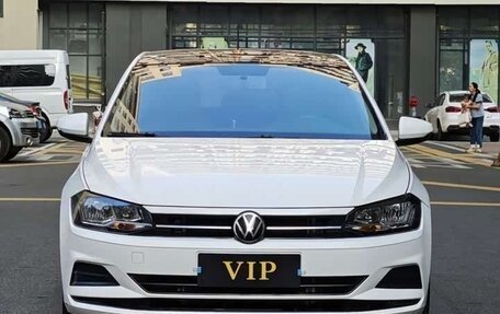 Volkswagen Polo, 2021 год, 1 600 000 рублей, 2 фотография