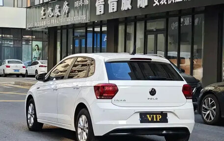 Volkswagen Polo, 2021 год, 1 600 000 рублей, 4 фотография