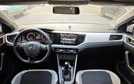 Volkswagen Polo, 2021 год, 1 600 000 рублей, 6 фотография