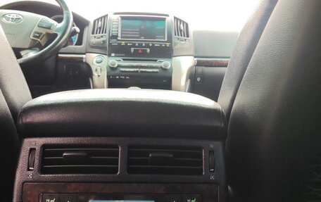 Toyota Land Cruiser 200, 2011 год, 3 430 000 рублей, 13 фотография