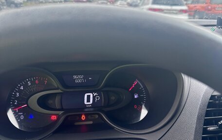 Renault Kaptur I рестайлинг, 2018 год, 900 000 рублей, 9 фотография