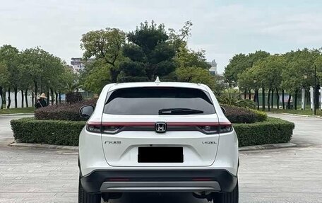 Honda Vezel, 2023 год, 2 140 000 рублей, 7 фотография