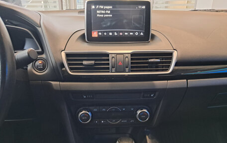 Mazda 3, 2015 год, 1 776 500 рублей, 18 фотография