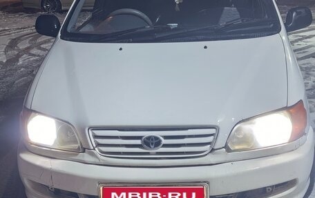 Toyota Ipsum II, 1997 год, 515 000 рублей, 1 фотография