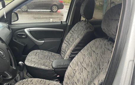 Renault Duster I рестайлинг, 2013 год, 700 000 рублей, 14 фотография