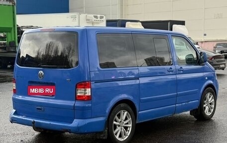 Volkswagen Multivan T5, 2003 год, 1 120 000 рублей, 3 фотография