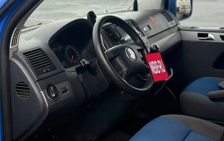 Volkswagen Multivan T5, 2003 год, 1 120 000 рублей, 7 фотография