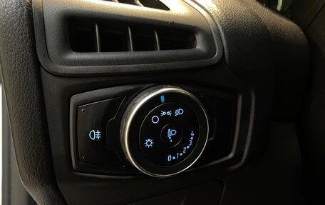 Ford Focus III, 2017 год, 990 000 рублей, 17 фотография